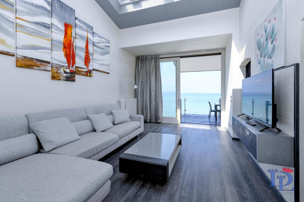 Desenzanoloft Official Partner Marriott Homes & Villas - Villa Meraviglia 代森扎诺-德尔加达 外观 照片
